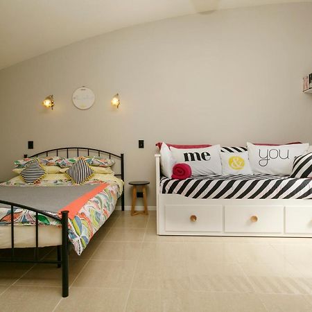 Studio Cottage - Walk To The Lake & Town Lac Lac Taupo Extérieur photo